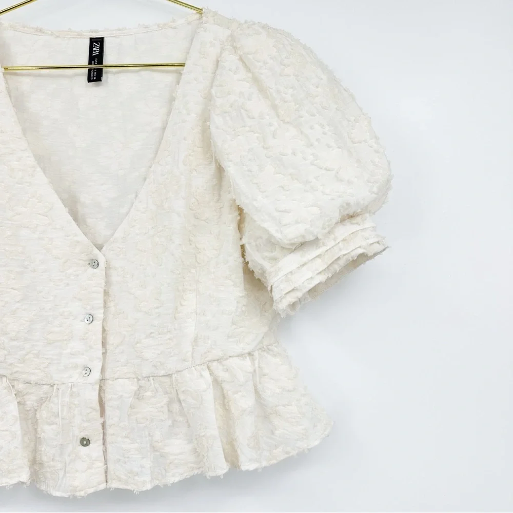 Zara chic feminine